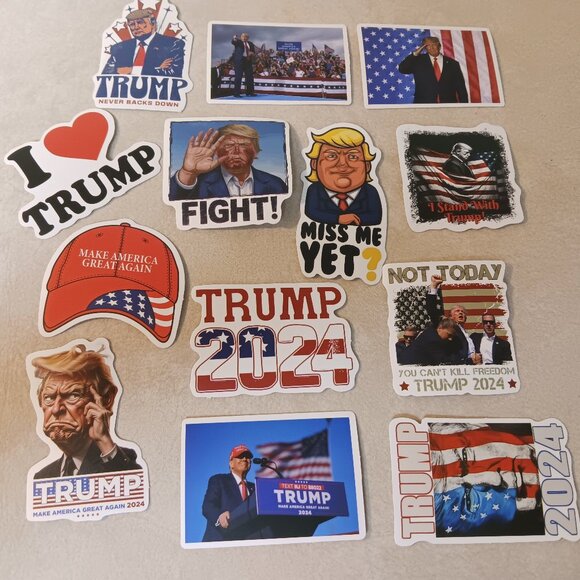 Donald Trump 50 Assorted Make America Great Again Stickers - Picture 1 of 3